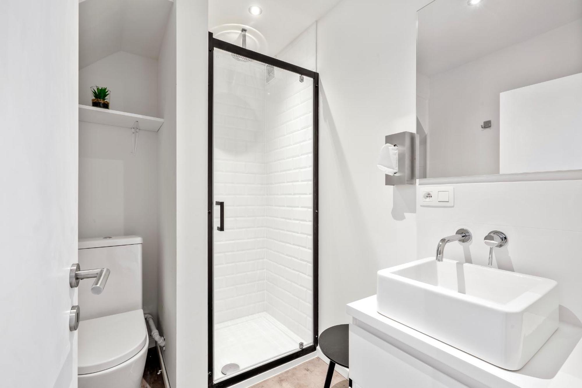 Duplex In The Heart Of Center For 4 People Gent